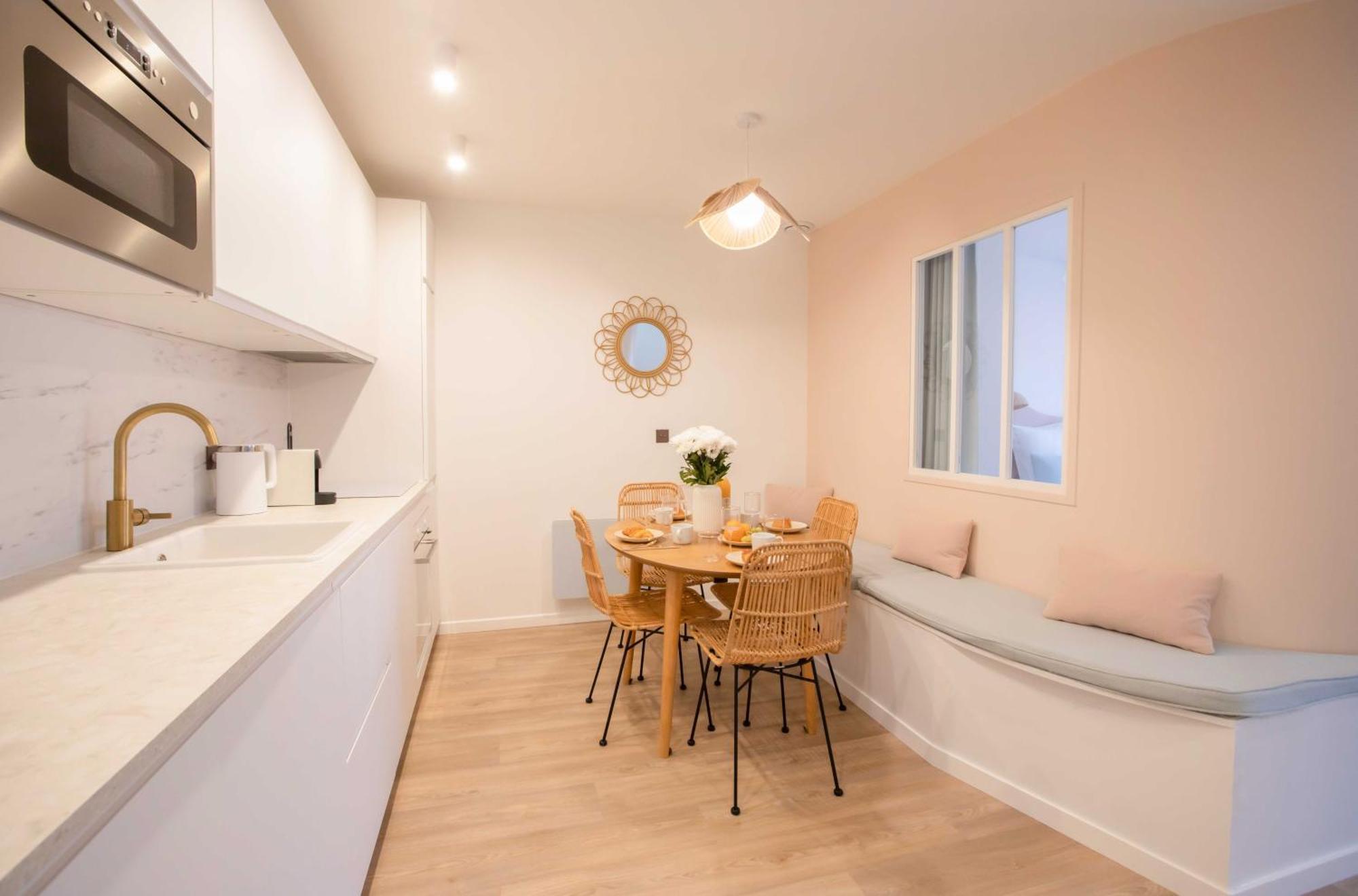 Nice 2 Bed Flat - Hyper Centre St Tropez 圣特罗佩 外观 照片
